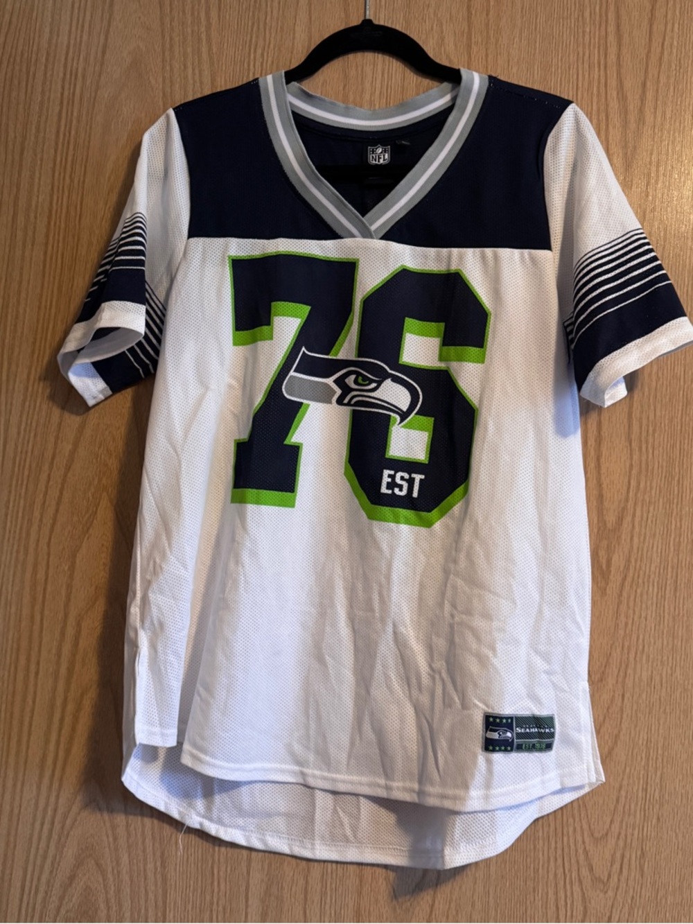 🖤5/$20 NFL Seattle Seahawks White & Navy #76 Jersey Top - Picture 2 of 9